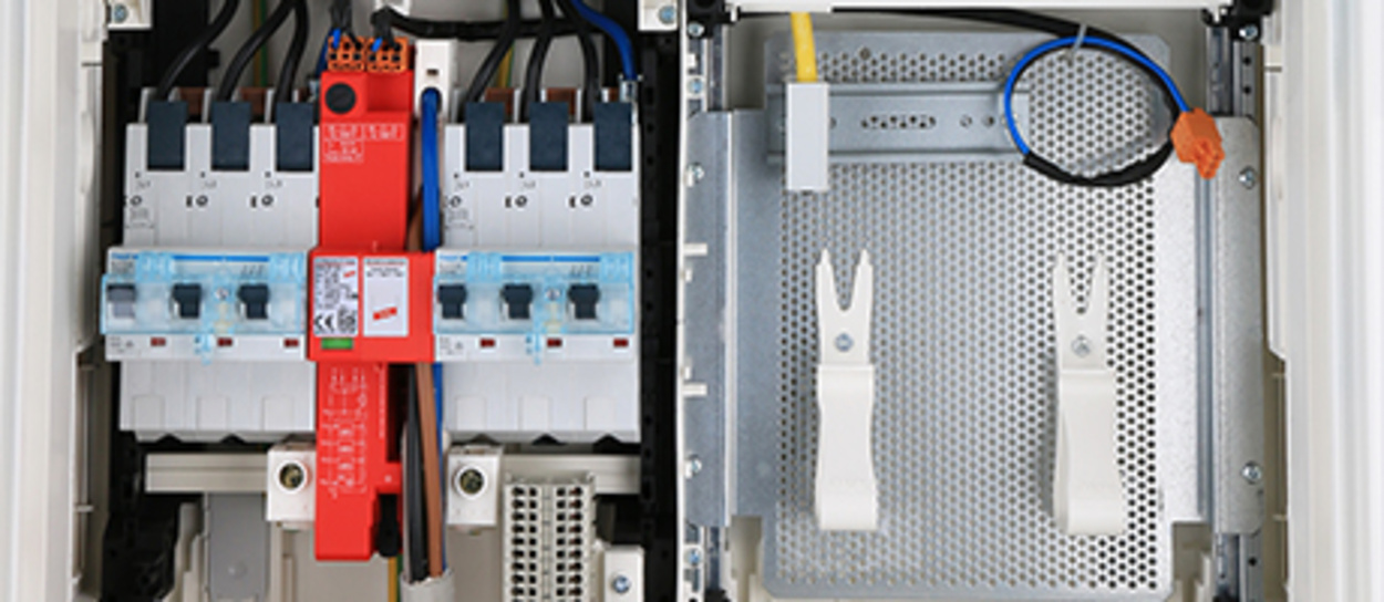 Hausanschluss, Zähler und Unterverteiler bei Elektrotechnik Bierwirth Martin in Steinhöring